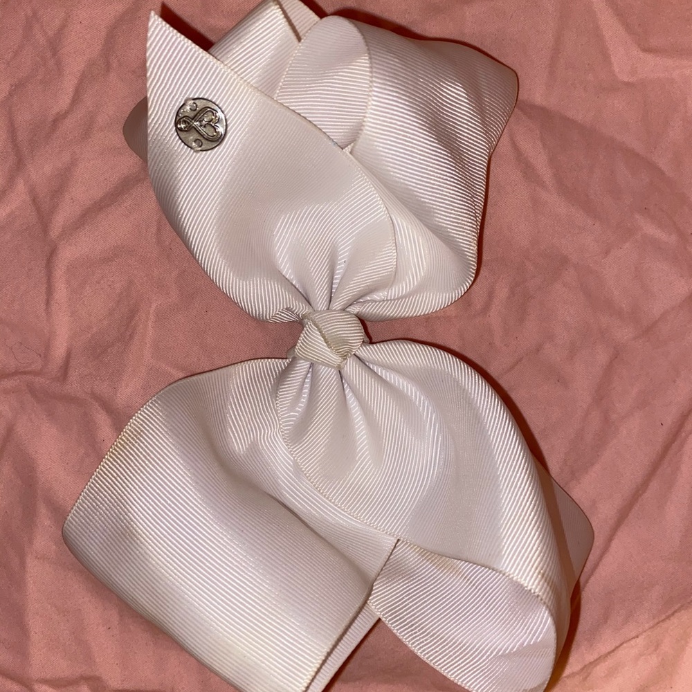Plain White JoJo Bow